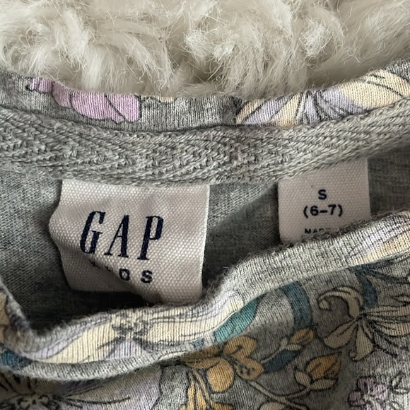 Girl’s summer dresses size 6 - Picture 11 of 12